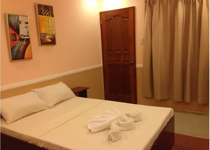 New Village 2* Oslob