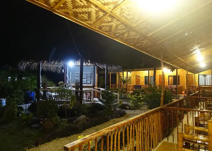 New Village 2* Oslob