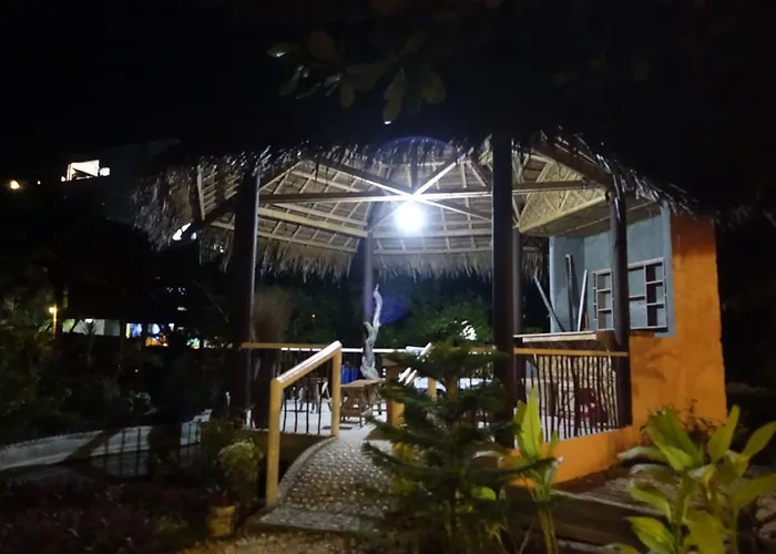 Inn New Village 2*